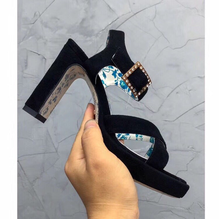 GUCCI HIGH SANDAL BLACK SUEDE WITH PATTERNS