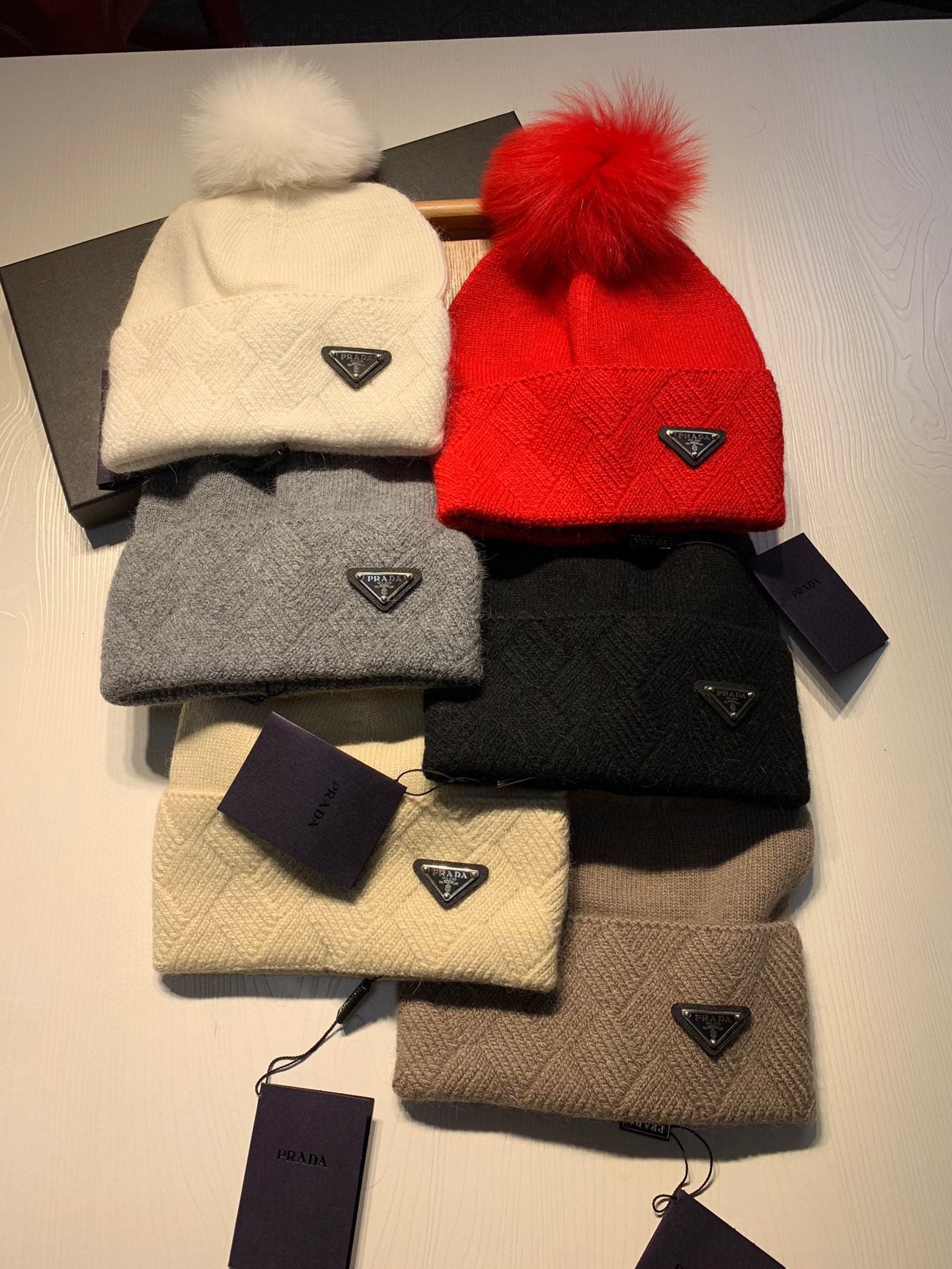 PRADA BEANIE HAT IN CAMEL BROWN WOOL AND RABBIT FUR 361437