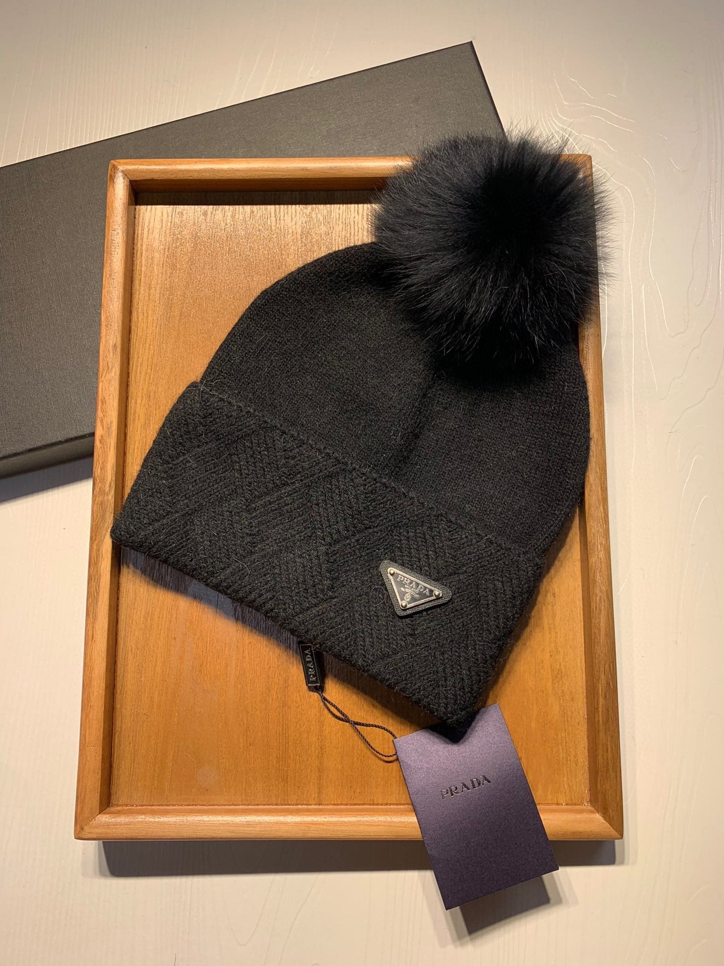 PRADA BEANIE HAT IN BLACK WOOL AND RABBIT FUR 361438