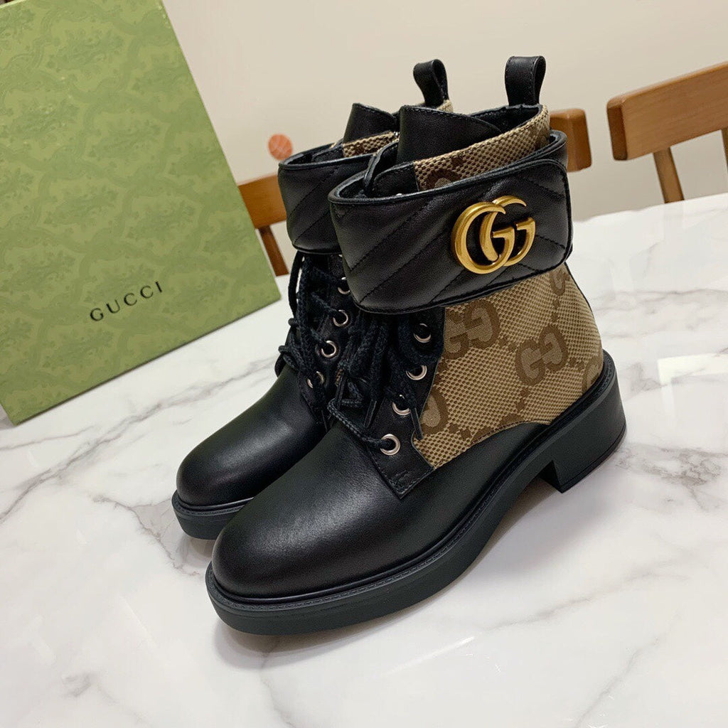 GUCCI LACE-UP ANKLE BOOTS WITH DOUBLE G BUCKLE IN BEIGE CANVAS AND BLACK SHEEPSKIN
