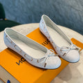LOUIS VUITTON LV WOMEN'S BALLET FLAT IN WHITE EMBOSSED CALFSKIN WITH BOW