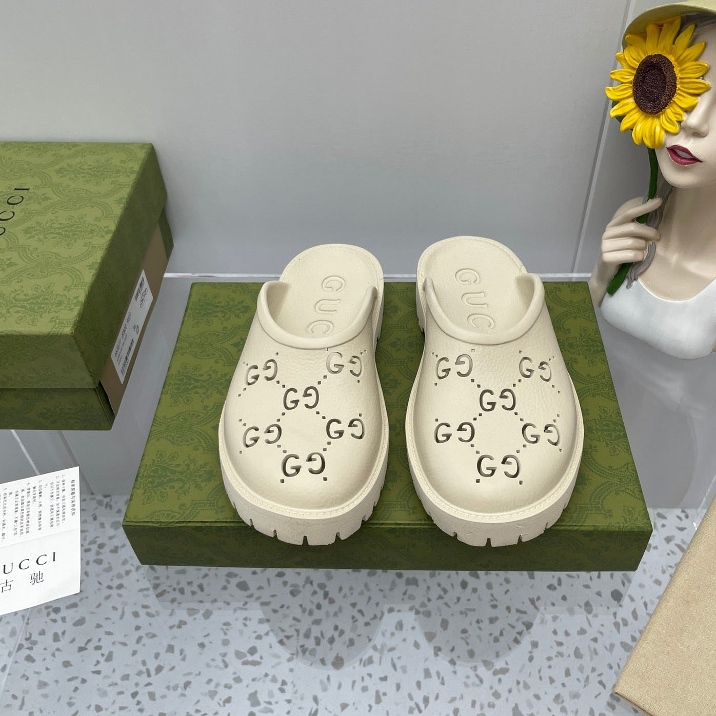 GUCCI PLATFORM PERFORATED G SANDAL CREAM IP FOAM