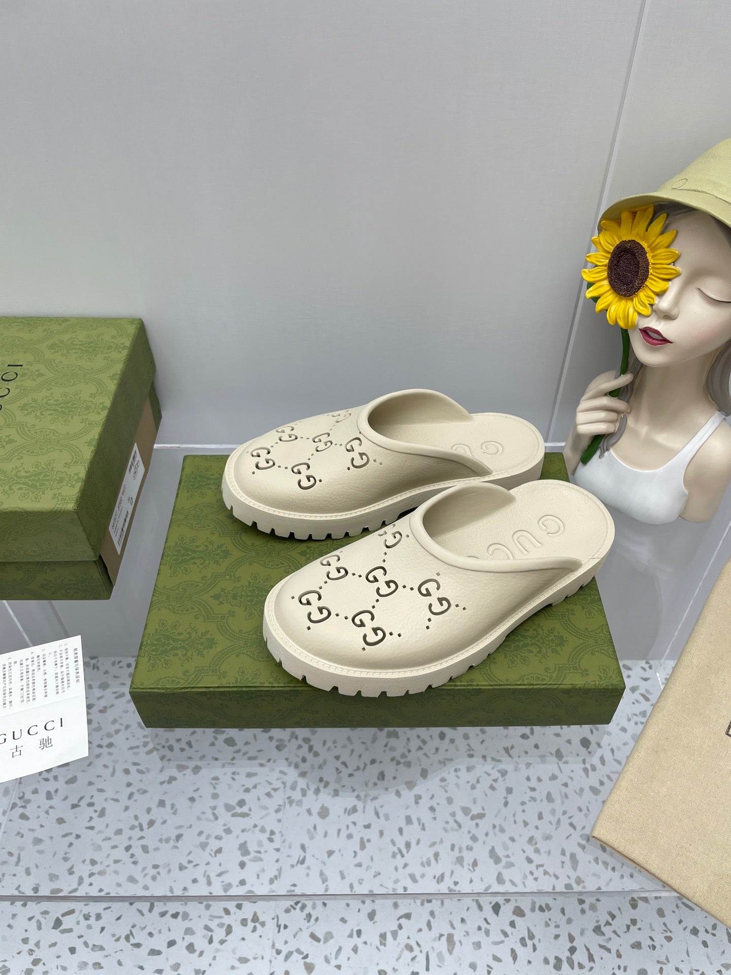 GUCCI PLATFORM PERFORATED G SANDAL CREAM IP FOAM