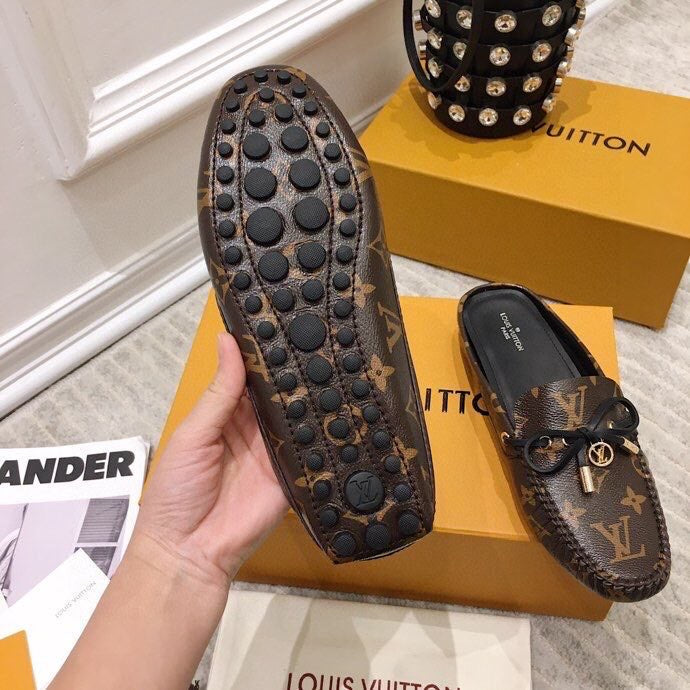 LOUIS VUITTON LV WOMEN'S EASY MULE IN CHOCOLATE BROWN MONOGRAM CALFSKIN