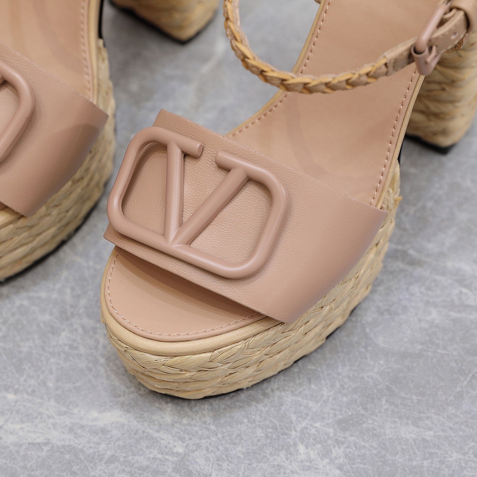 VLTN ESPADRILLE WEDGE SANDALS 25S 130 MM IN MUTED PEACH BEIGE LAMBSKIN