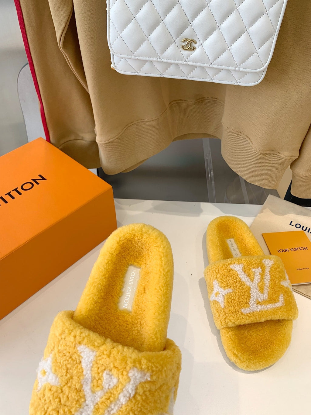 LOUIS VUITTON LV WOMEN'S PASEO FLAT SLIPPER IN YELLOW FLEECE WITH WHITE LOGO