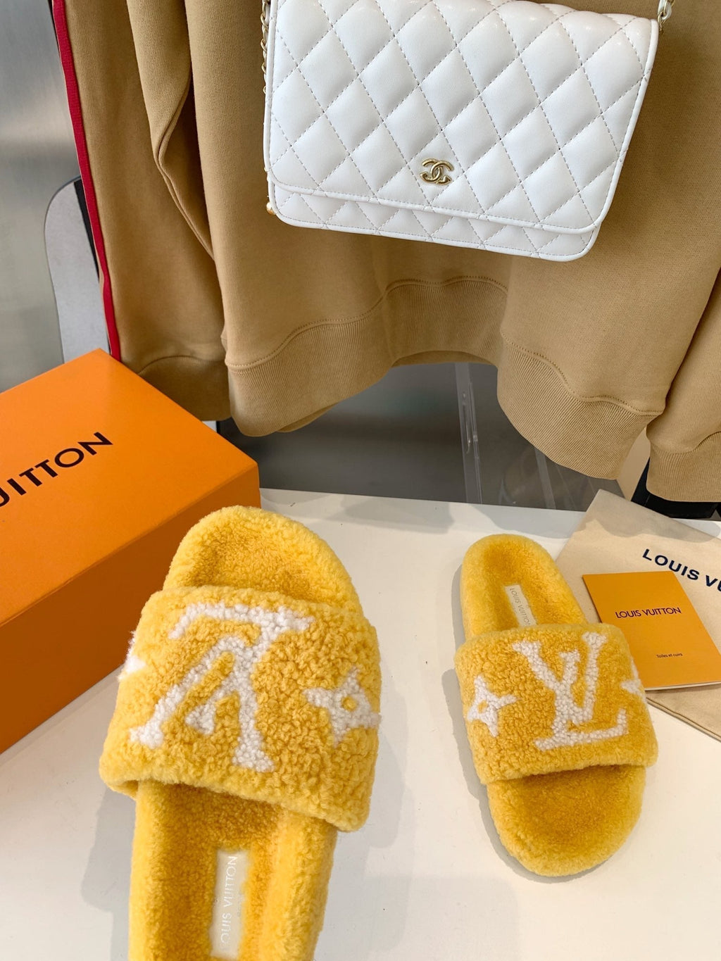 LOUIS VUITTON LV WOMEN'S PASEO FLAT SLIPPER IN YELLOW FLEECE WITH WHITE LOGO