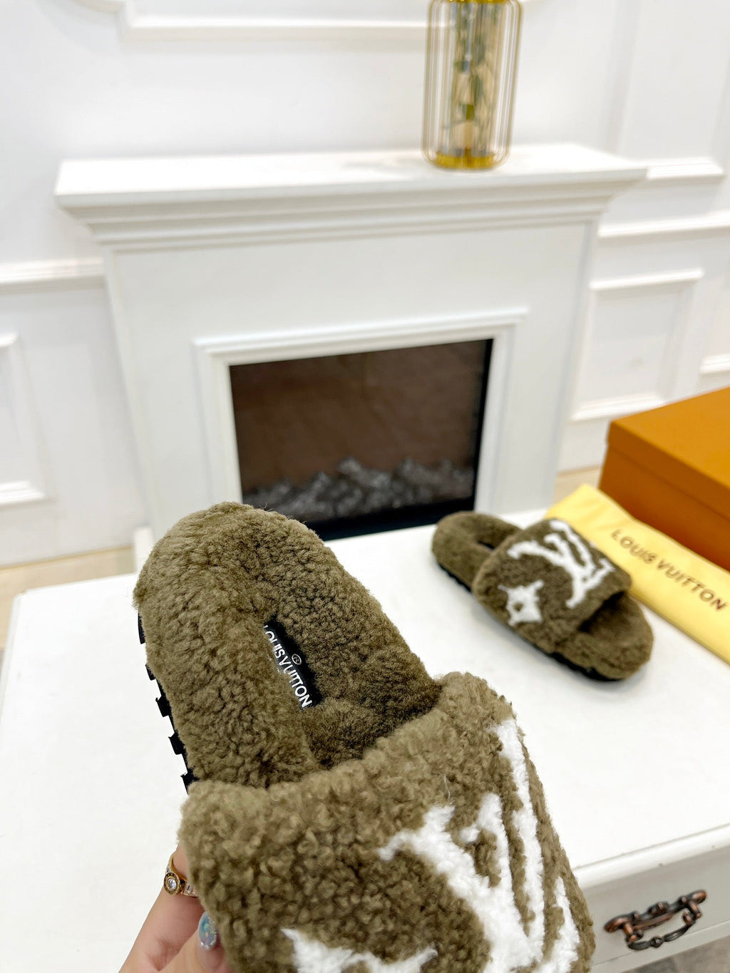 LOUIS VUITTON LV FLAT SLIPPER IN ARMY GREEN MIX WHITE SHEARLING