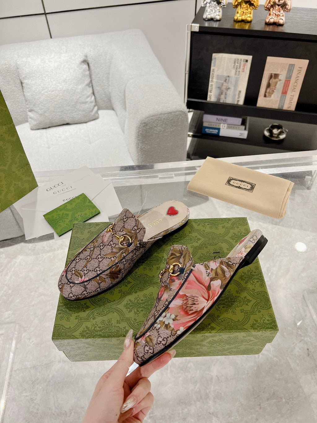 GUCCI HORSEBIT FLOWER SLIPPER MULE IN DARK BEIGE MONOGRAM JACQUARD FABRIC