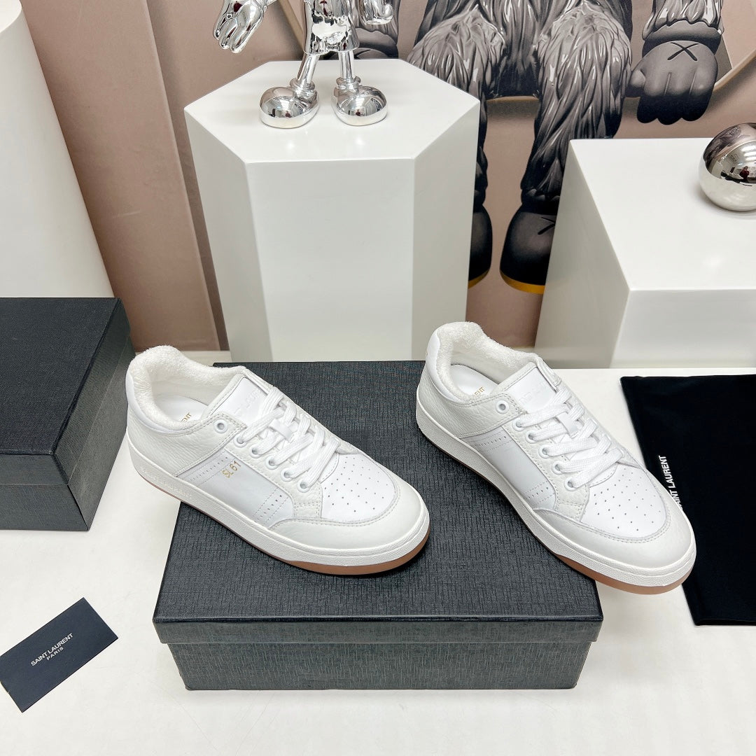 LOUIS VUITTON SL/61 SNEAKERS IN WHITE CALFSKIN