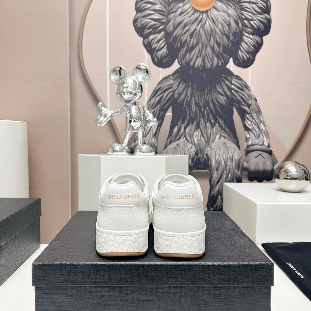 LOUIS VUITTON SL/61 SNEAKERS IN WHITE CALFSKIN