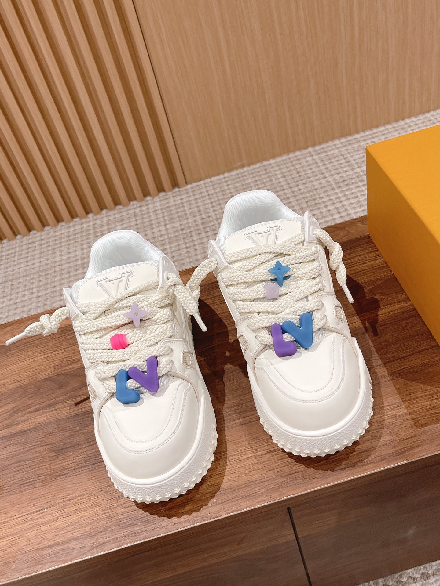 LOUIS VUITTON LV Trainer Maxi Sneaker White Calfskin