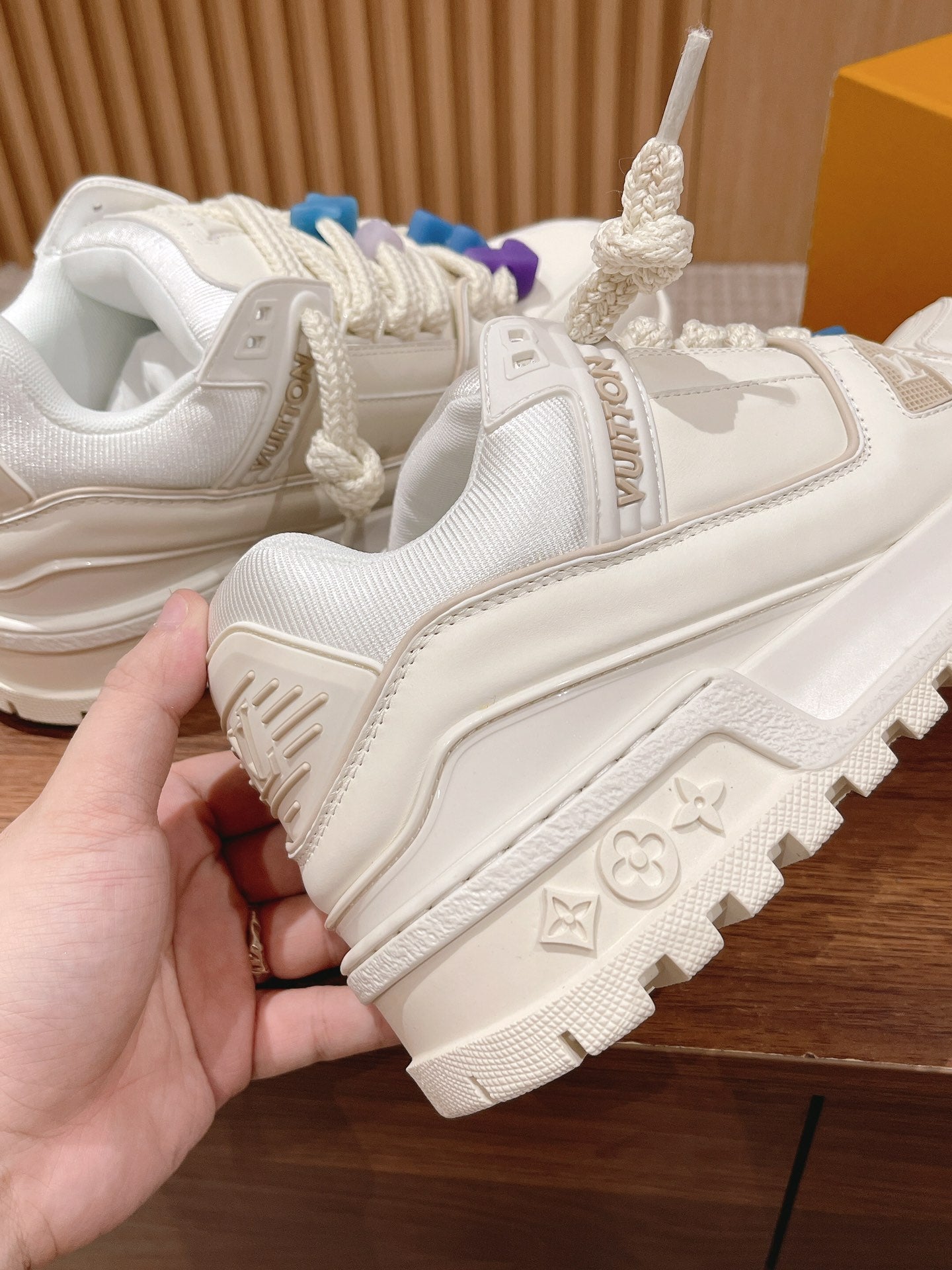 LOUIS VUITTON LV Trainer Maxi Sneaker White Calfskin