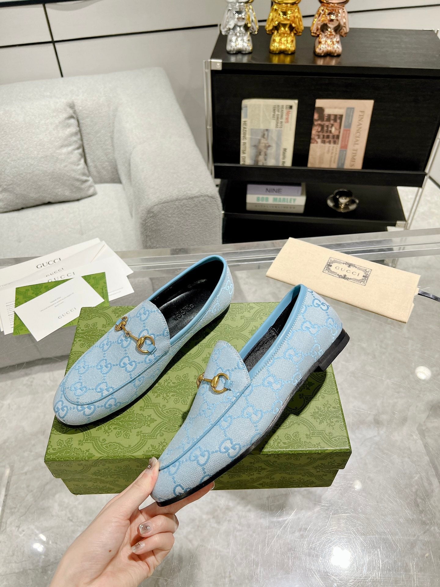 GUCCI MEN'S LOAFER WITH HORSEBIT IN LIGHT BLUE MONOGRAM JACQUARD FABRIC