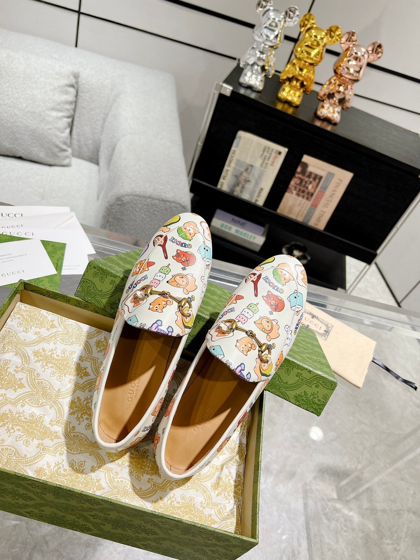 GUCCI HORSEBIT LOAFER WITH CUTE ANIMAL PRINT IN WHITE CALFSKIN