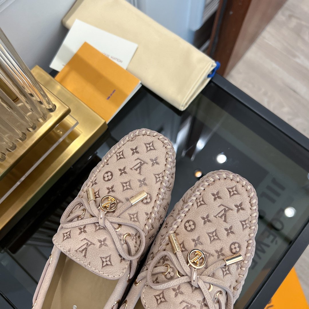 LOUIS VUITTON LV GLORIA FLAT LOAFER LOGO STAMPING BEIGE
