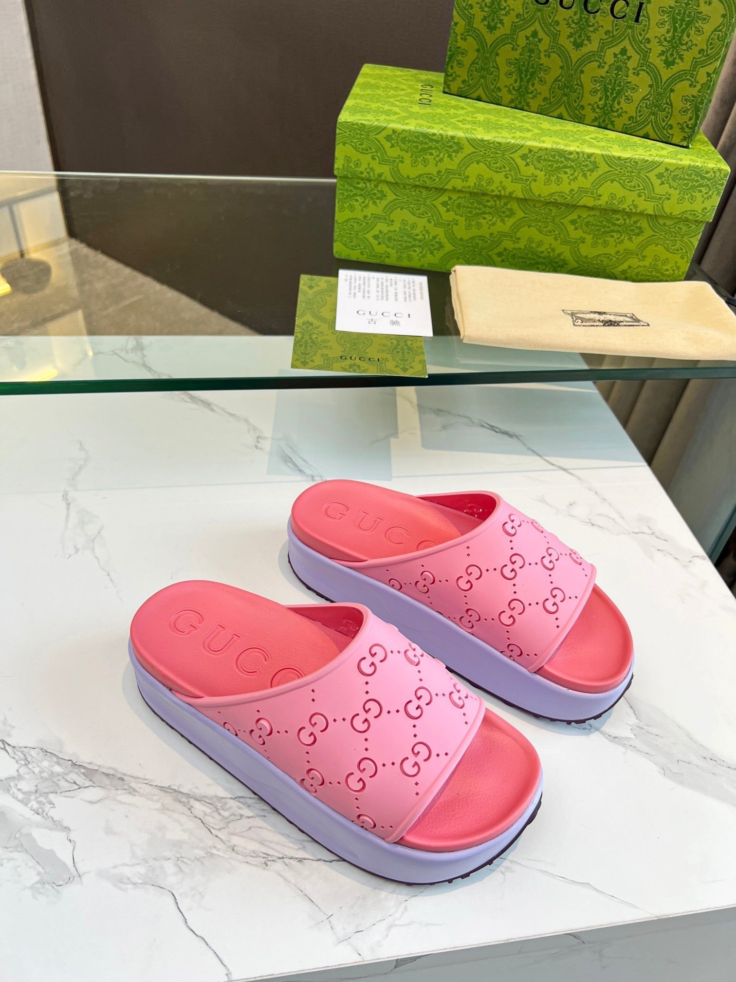 GUCCI PLATFORM SANDALS IN BABY PINK MONOGRAM IMPORTED TPU