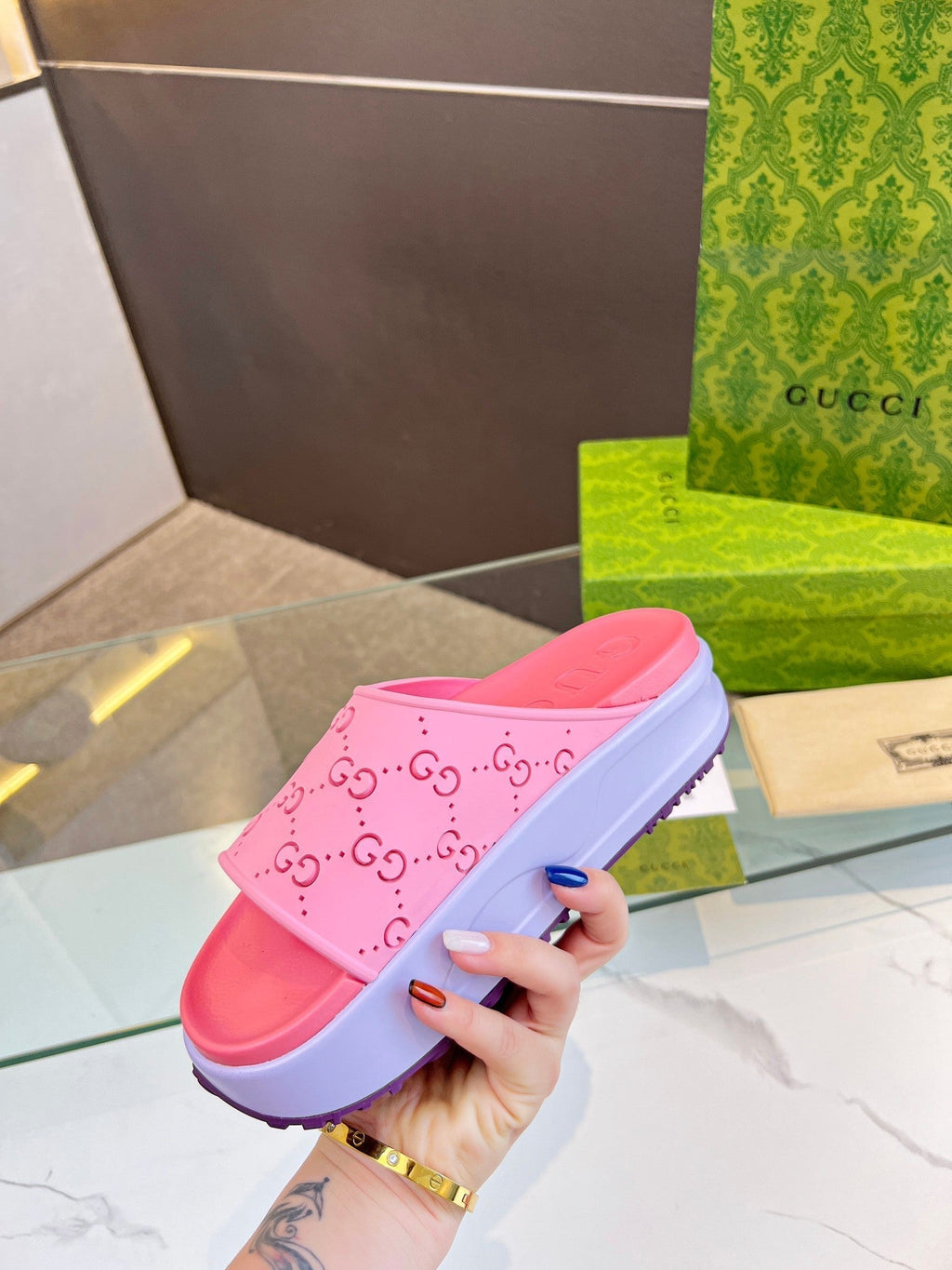 GUCCI PLATFORM SANDALS IN BABY PINK MONOGRAM IMPORTED TPU