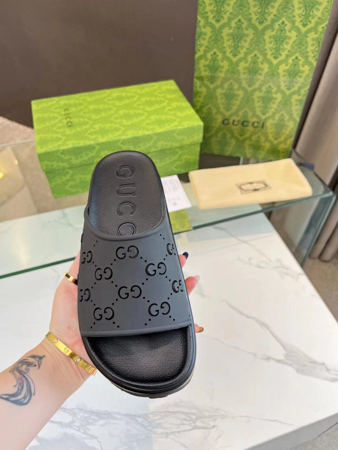 GUCCI PLATFORM SANDALS IN BLACK MONOGRAM IMPORTED TPU