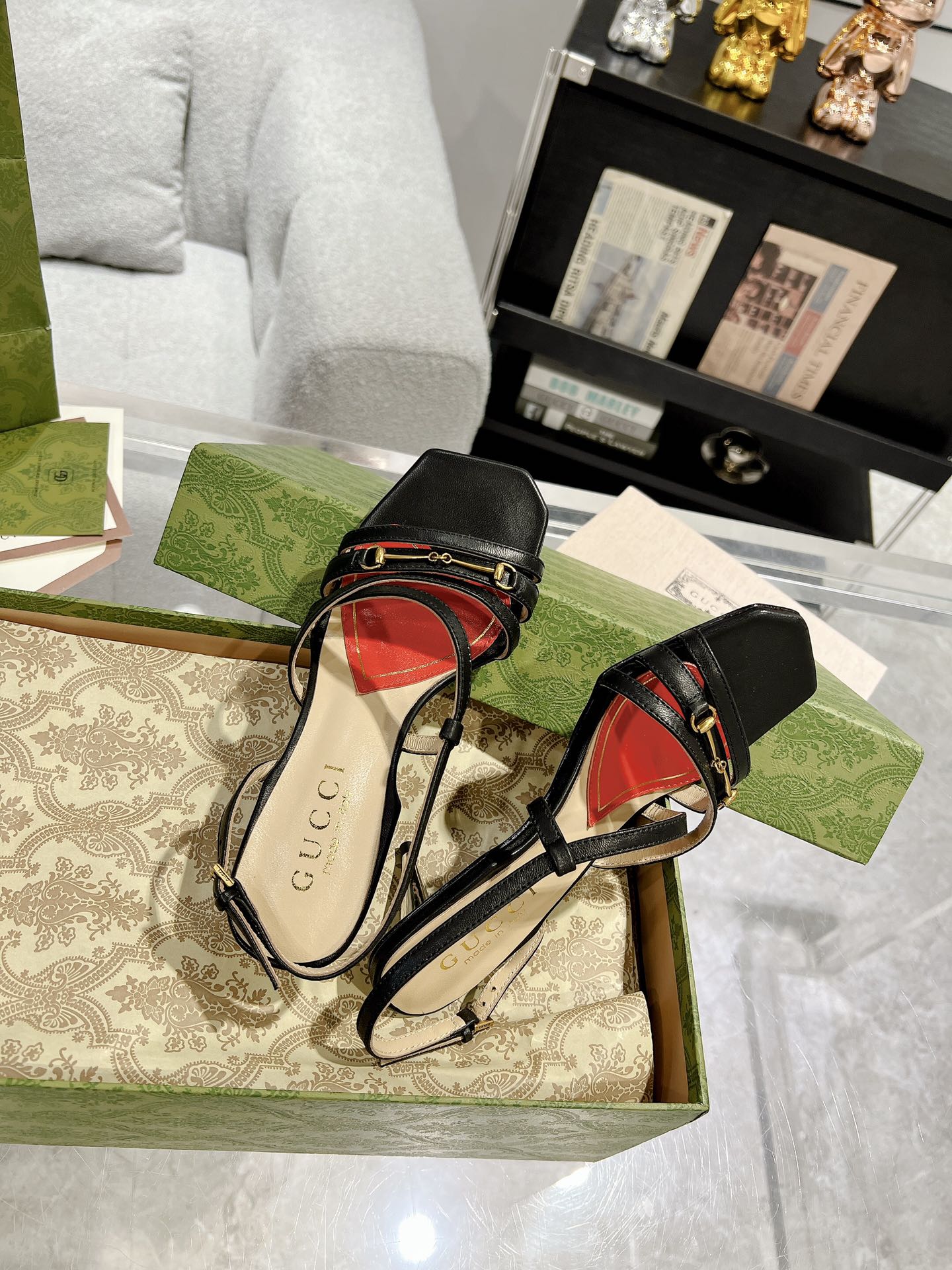 GUCCI HIGH HEEL 65MM IN BLACK CALFSKIN WITH RED HEART