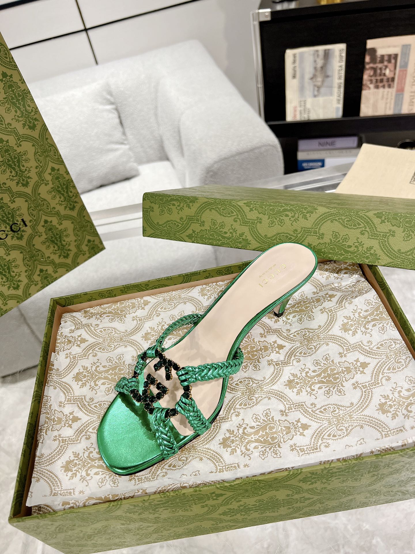 GUCCI CRYSTAL MID - HEEL JADE GREEN CALFSKIN
