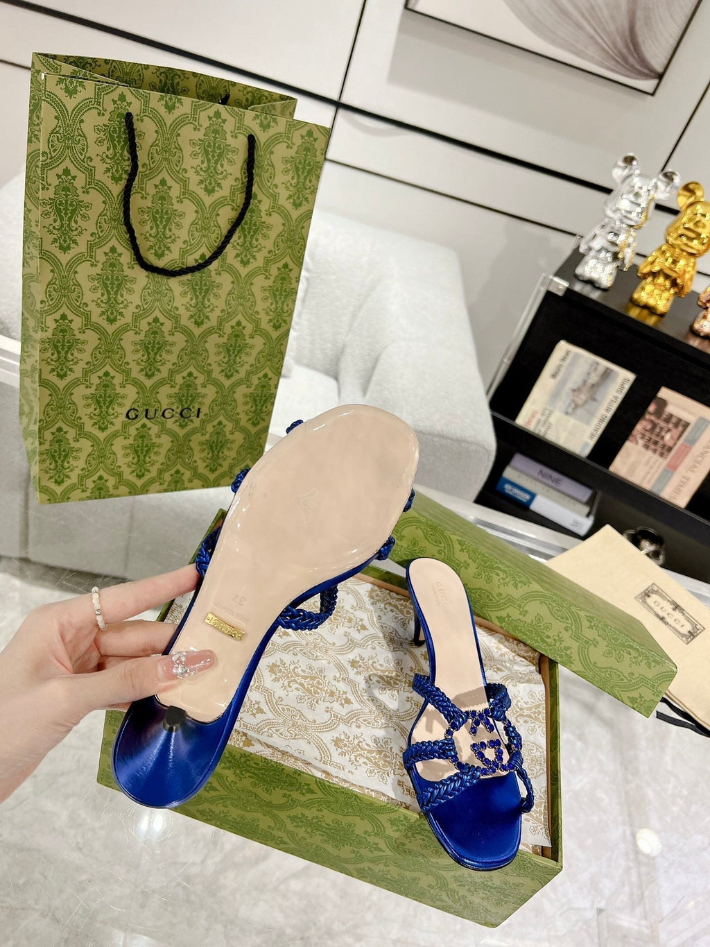GUCCI CRYSTAL MID - HEEL AZURE CALFSKIN