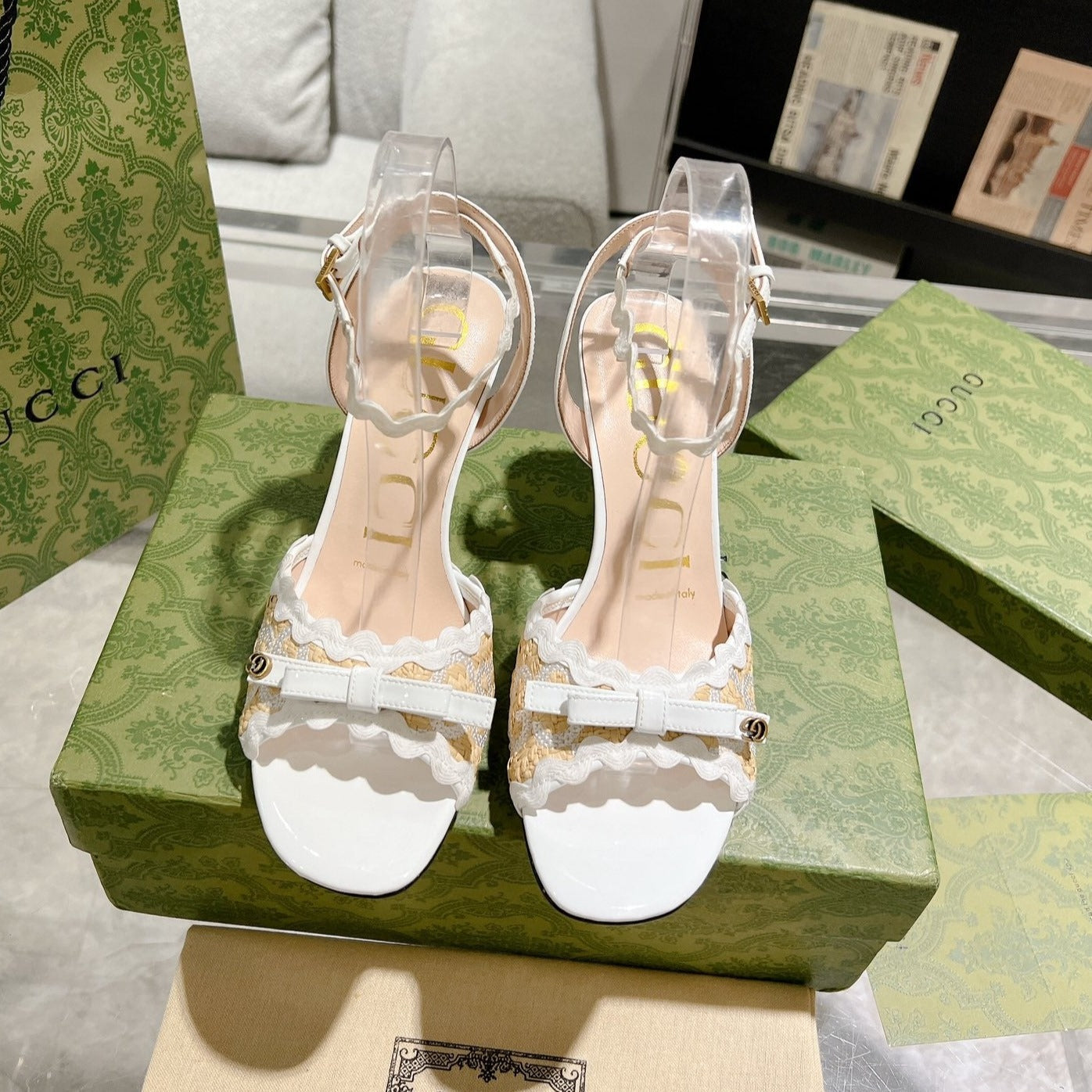 GUCCI HIGH - HEEL SANDAL WHITE FABRIC ATTACH BOW