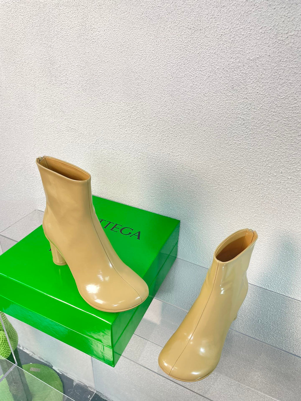 BOTTEGA VENETA ATOMIC ANKLE BOOT IN KHAKI TAN CALFSKIN 75 MM