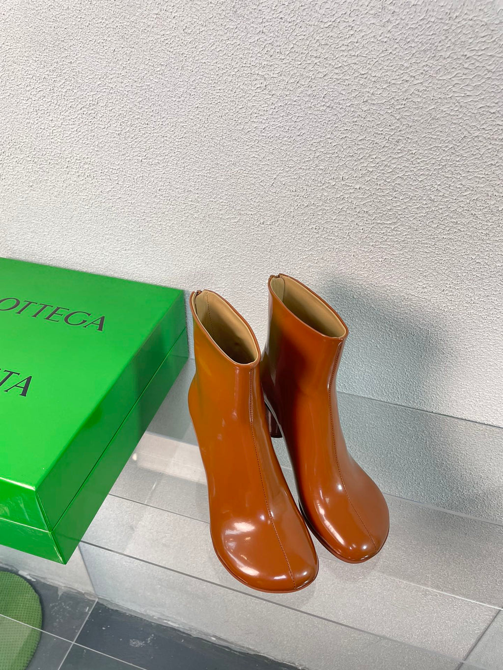 BOTTEGA VENETA ATOMIC ANKLE BOOT IN BRONZE BROWN CALFSKIN 75 MM