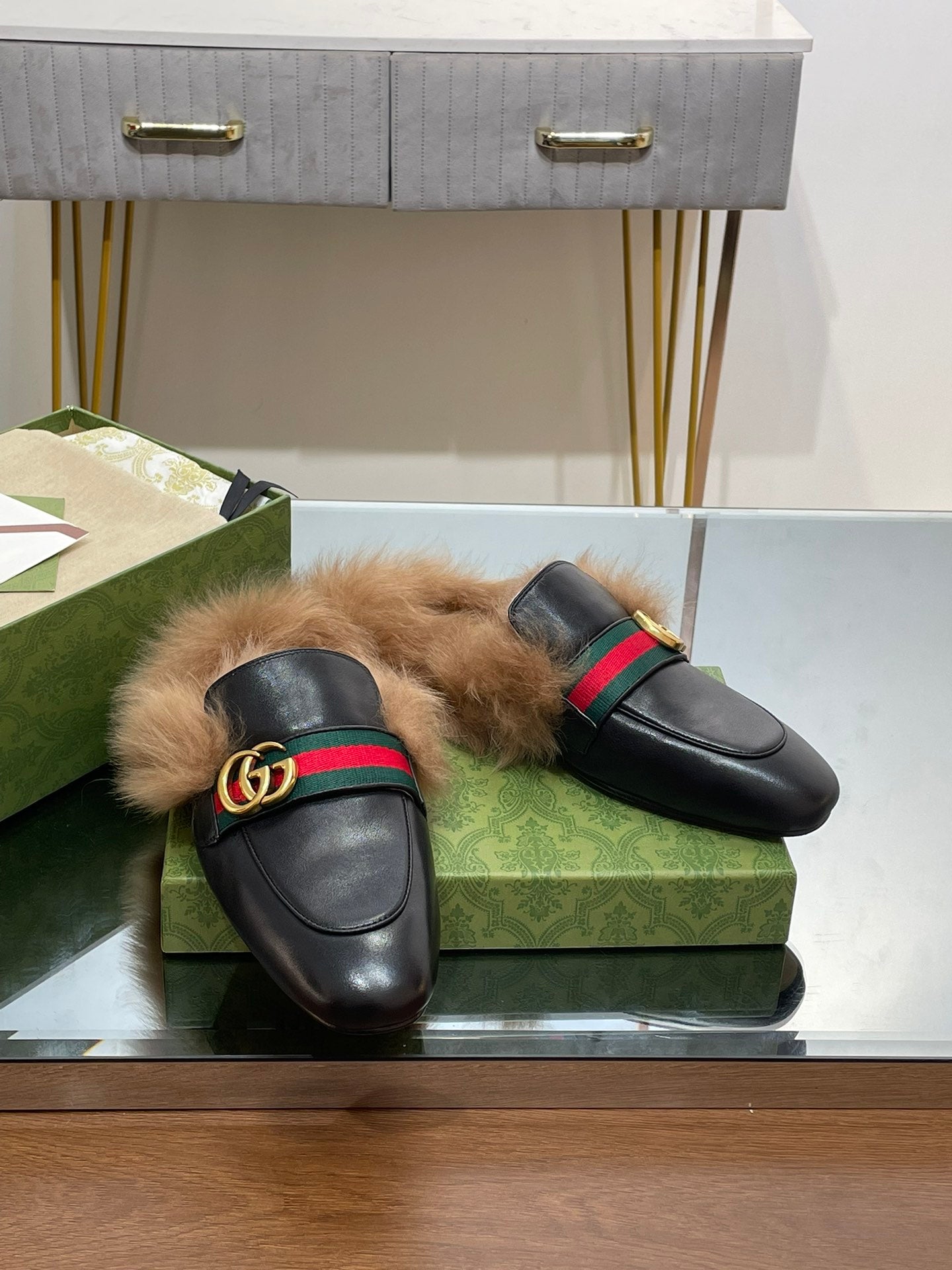 GUCCI 2015 RE-EDITION MEN'S PRINCETOWN IN BLACK CALFSKIN AND LAMB WOOL LINING