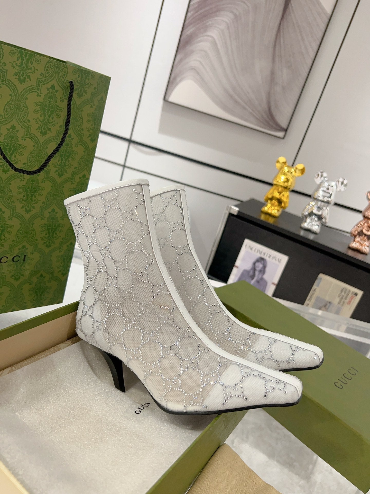 GUCCI ANKLE BOOTS IN WHITE MESH AND SHEEPSKIN WITH CRYSTALS