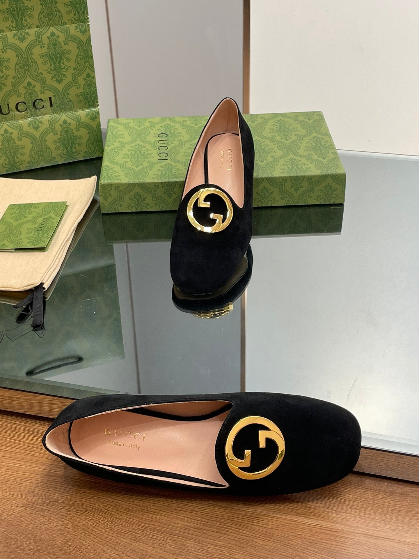 GUCCI BLONDIE LOGO-PLAQUE LOAFERS IN BLACK SUEDE WITH GOLD HARDWARE