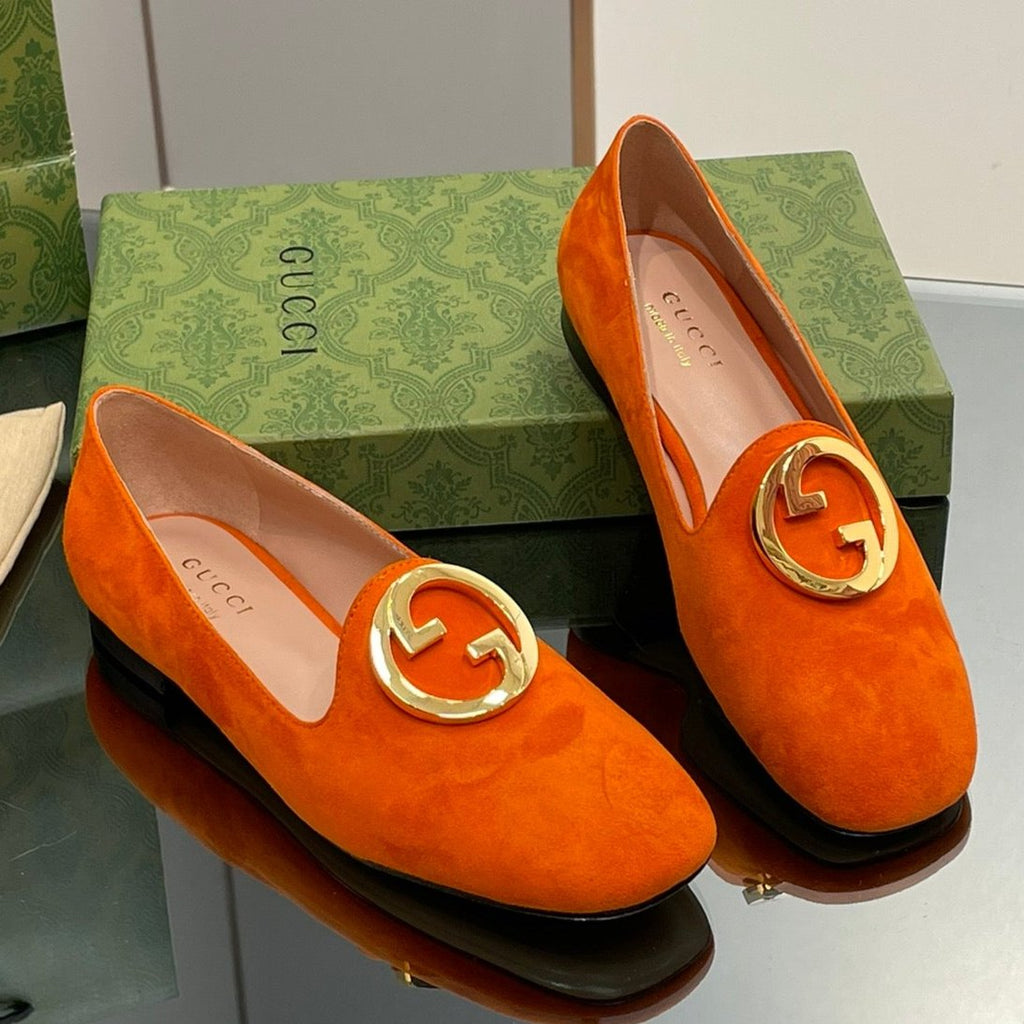 GUCCI BLONDIE LOGO-PLAQUE LOAFERS IN TIGER ORANGE SUEDE WITH GOLD HARDWARE