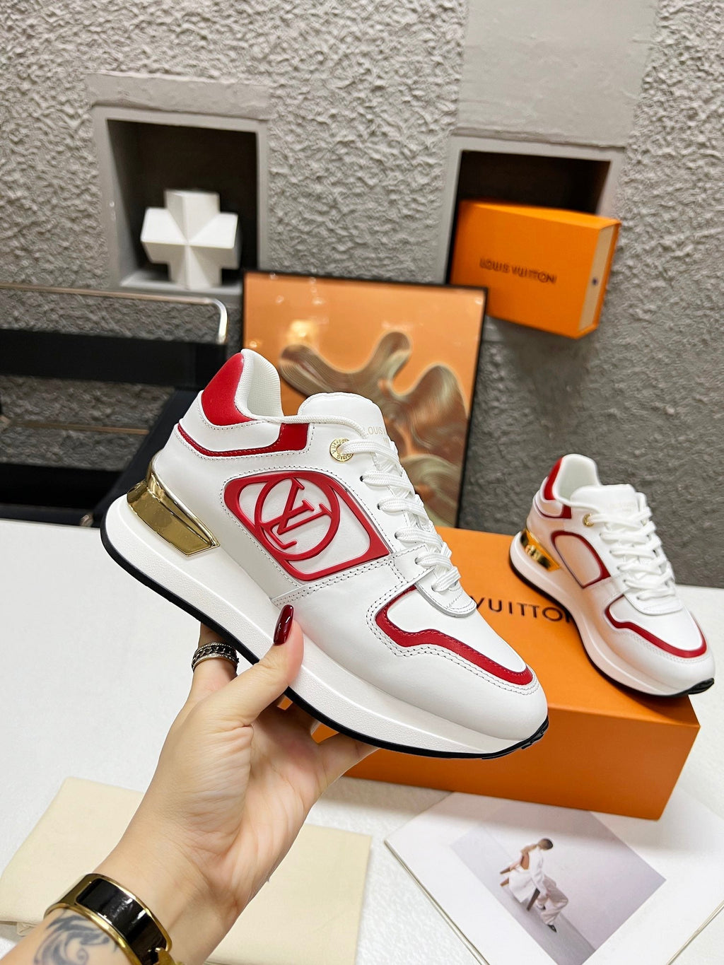 LOUIS VUITTON LV WOMEN SNEAKER IN WHITE MIX CHERRY RED CALFSKIN