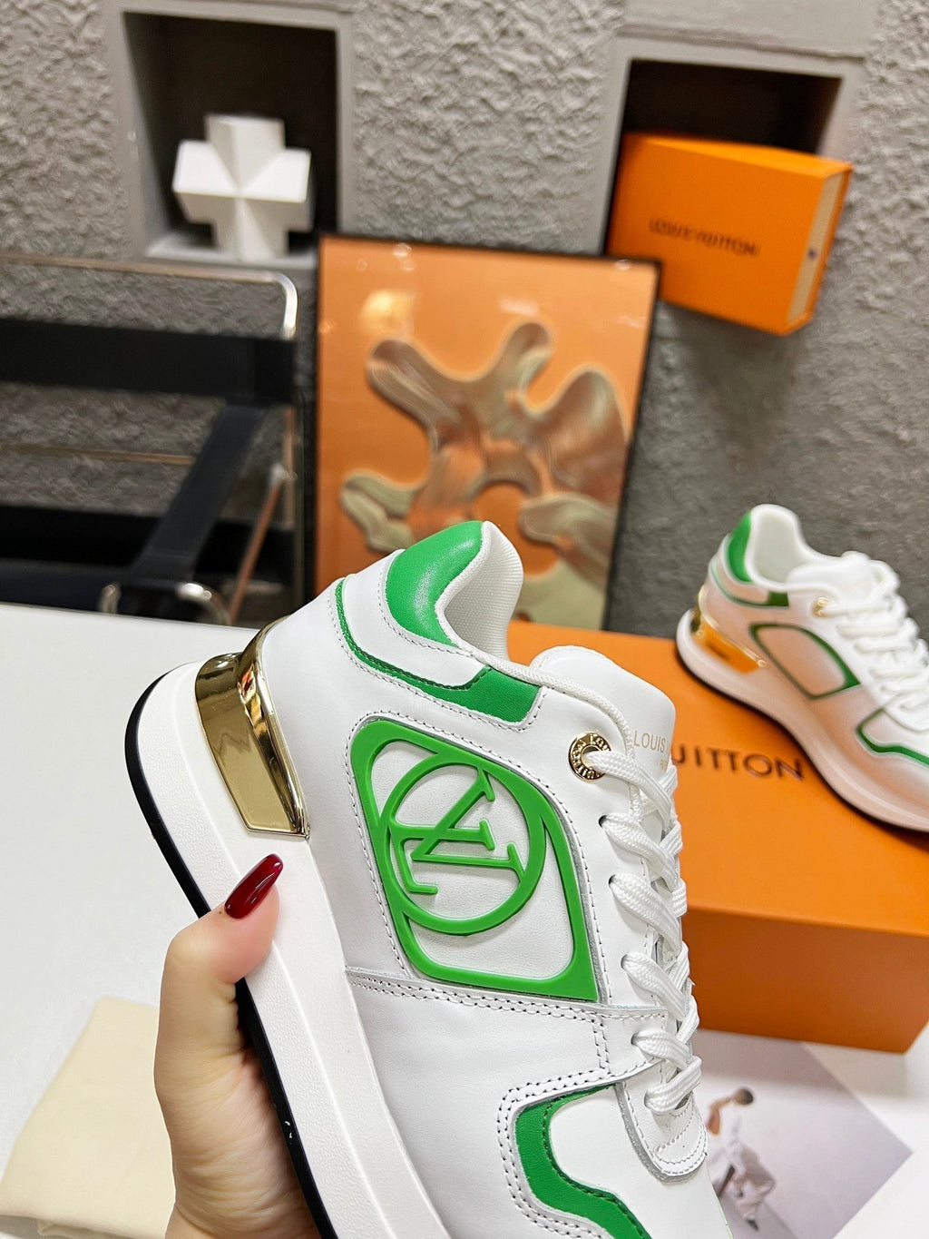 LOUIS VUITTON LV WOMEN SNEAKER IN WHITE MIX GREEN CALFSKIN