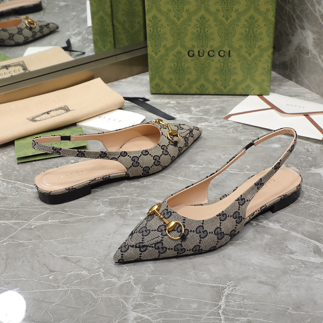 GUCCI Flat Sandals Black Caro