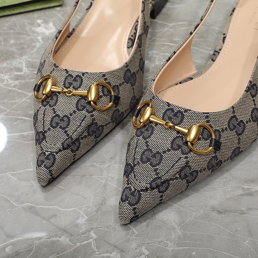 GUCCI Flat Sandals Black Caro