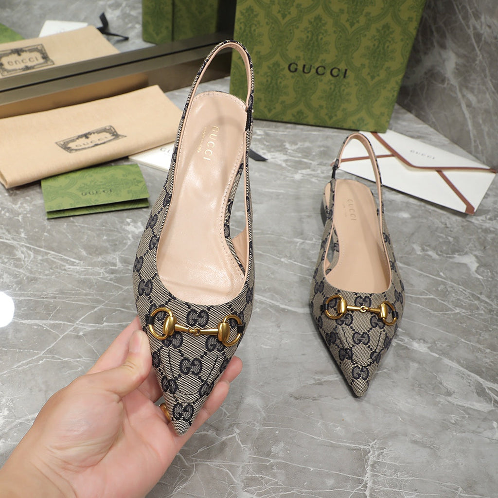 GUCCI Flat Sandals Black Caro