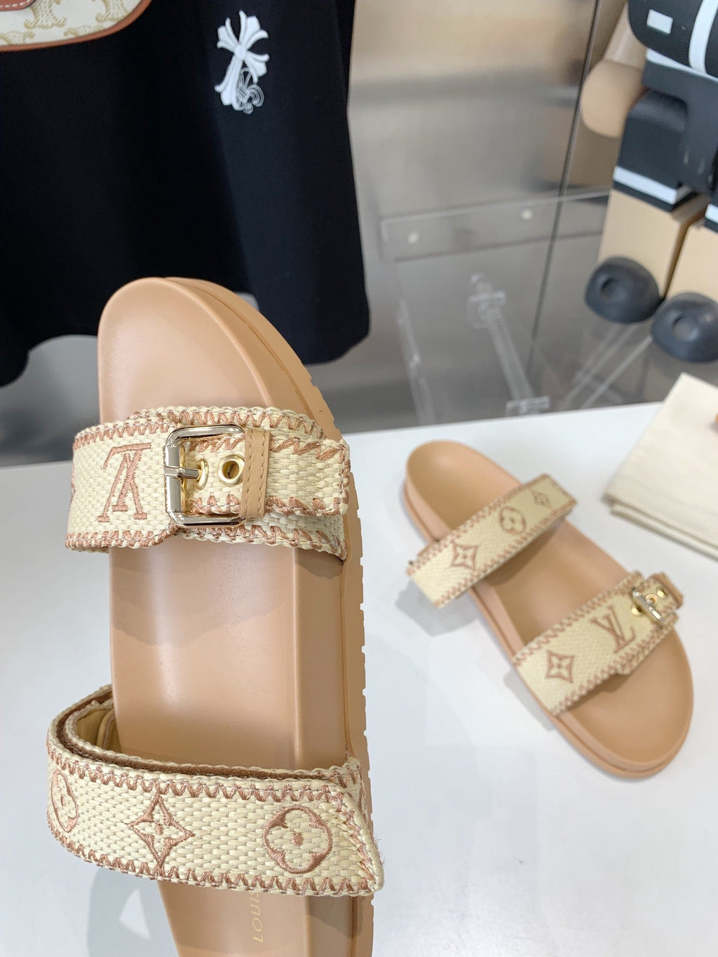 LOUIS VUITTON LV WOMEN SUNSET DAD SANDAL IN BEIGE MONOGRAM FABRIC MULE