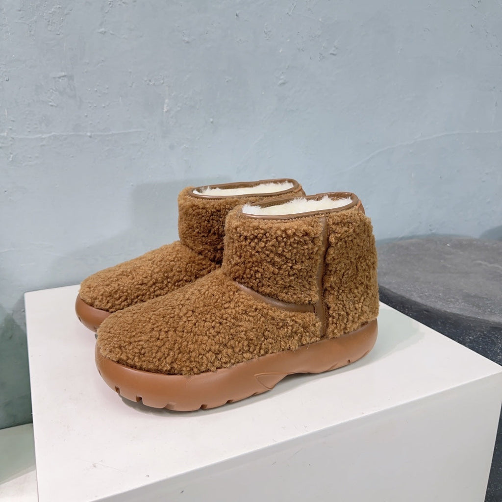 BOTTEGA VENETA MINI ANKLE BOOT IN CHOCOLATE BROWN SHEARLING WITH ULTRA LIGHTWEIGHT RUBBER OUTSOLE