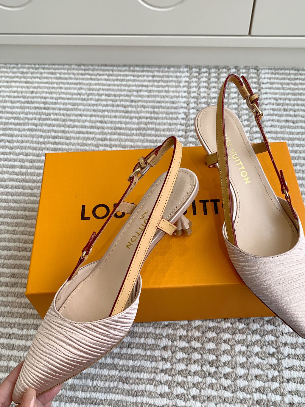LOUIS VUITTON BLOSSOM SLINGBACKS 55 MM IN LIGHT PINK IMPORTED STRIPED SILK SATIN