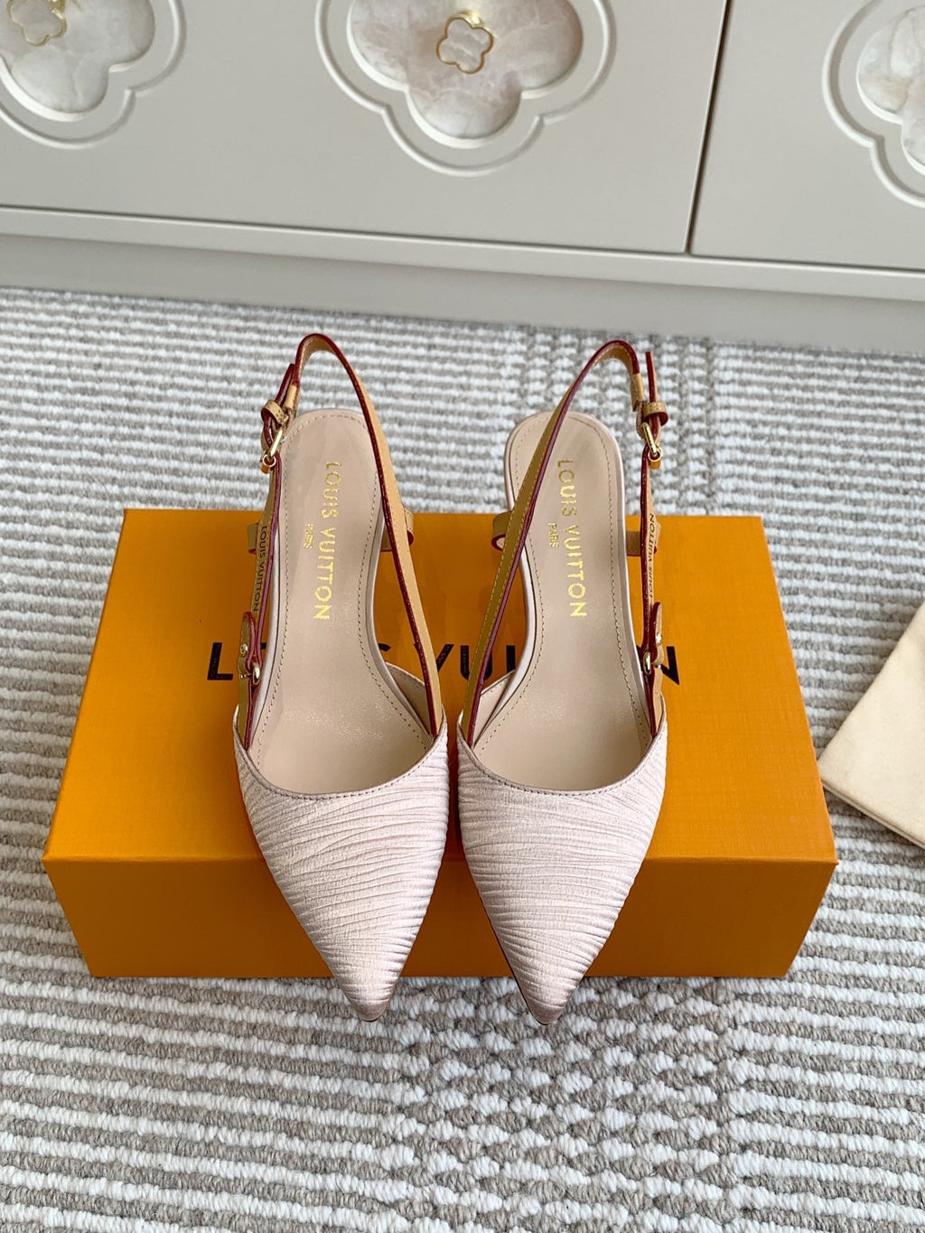 LOUIS VUITTON BLOSSOM SLINGBACKS 55 MM IN LIGHT PINK IMPORTED STRIPED SILK SATIN