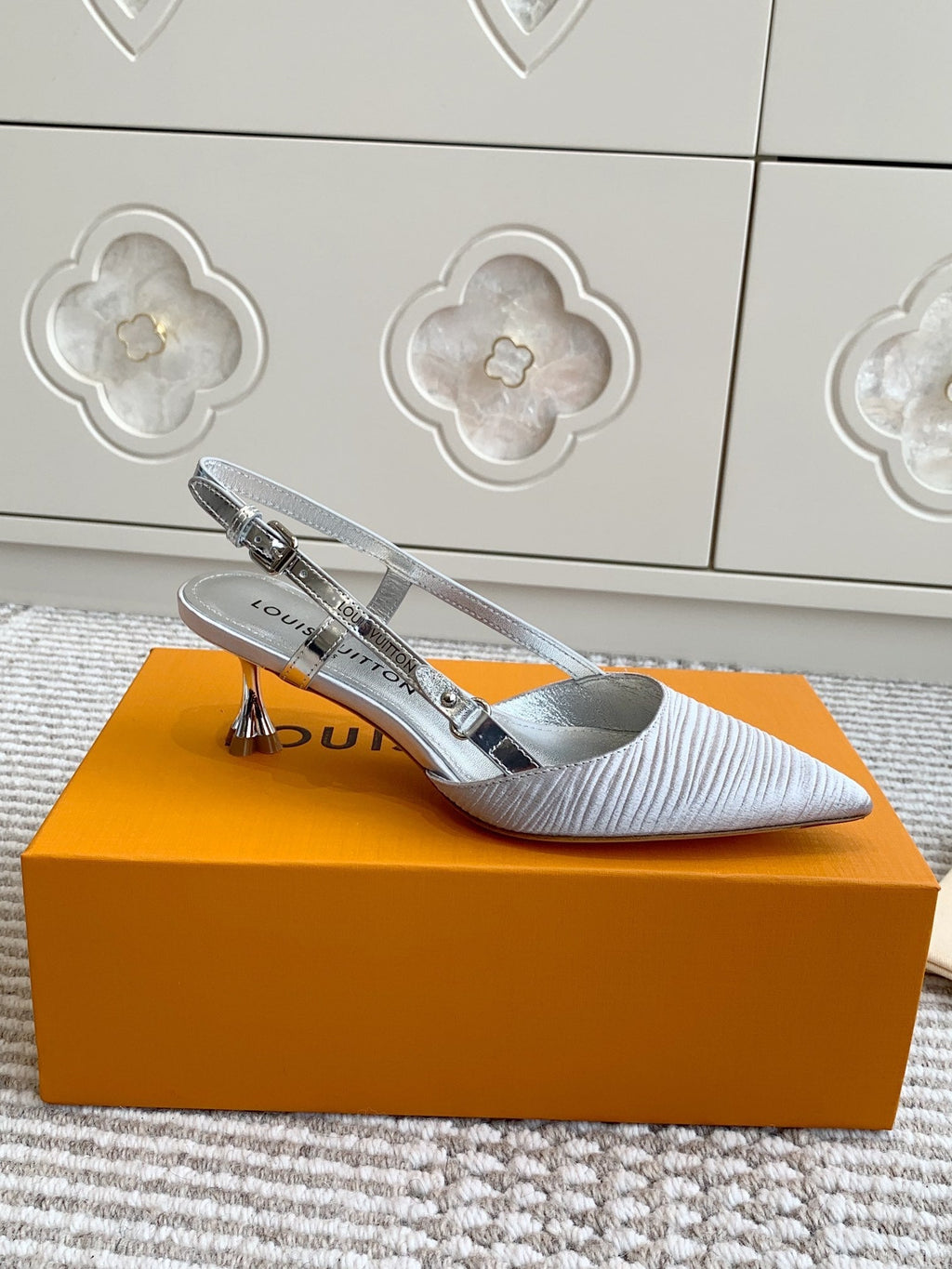 LOUIS VUITTON BLOSSOM SLINGBACKS 55 MM IN SILVER IMPORTED STRIPED SILK SATIN