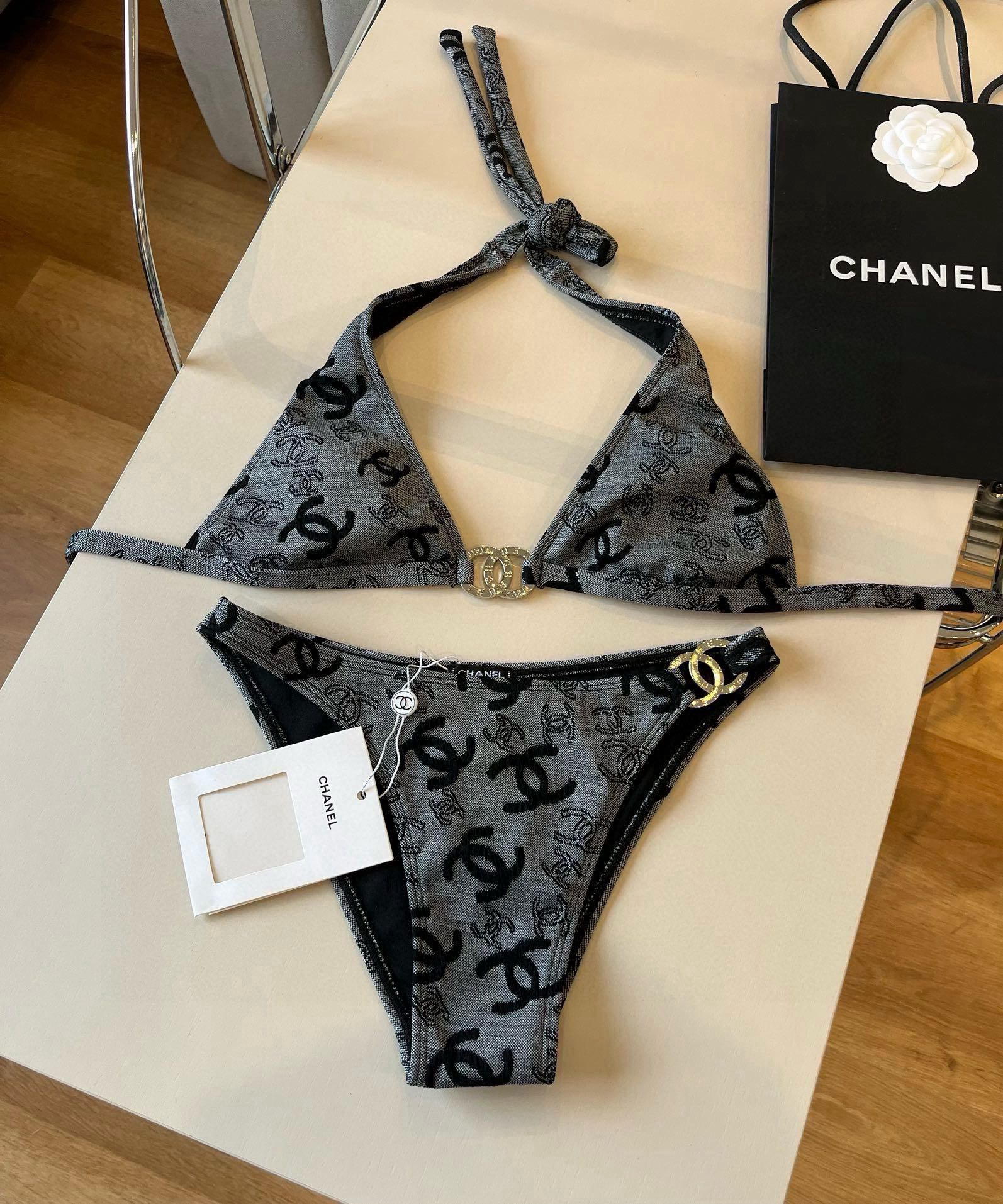CHANEL SWIMSUIT IN GREY AND BLACK PRINTED LOGO 604224