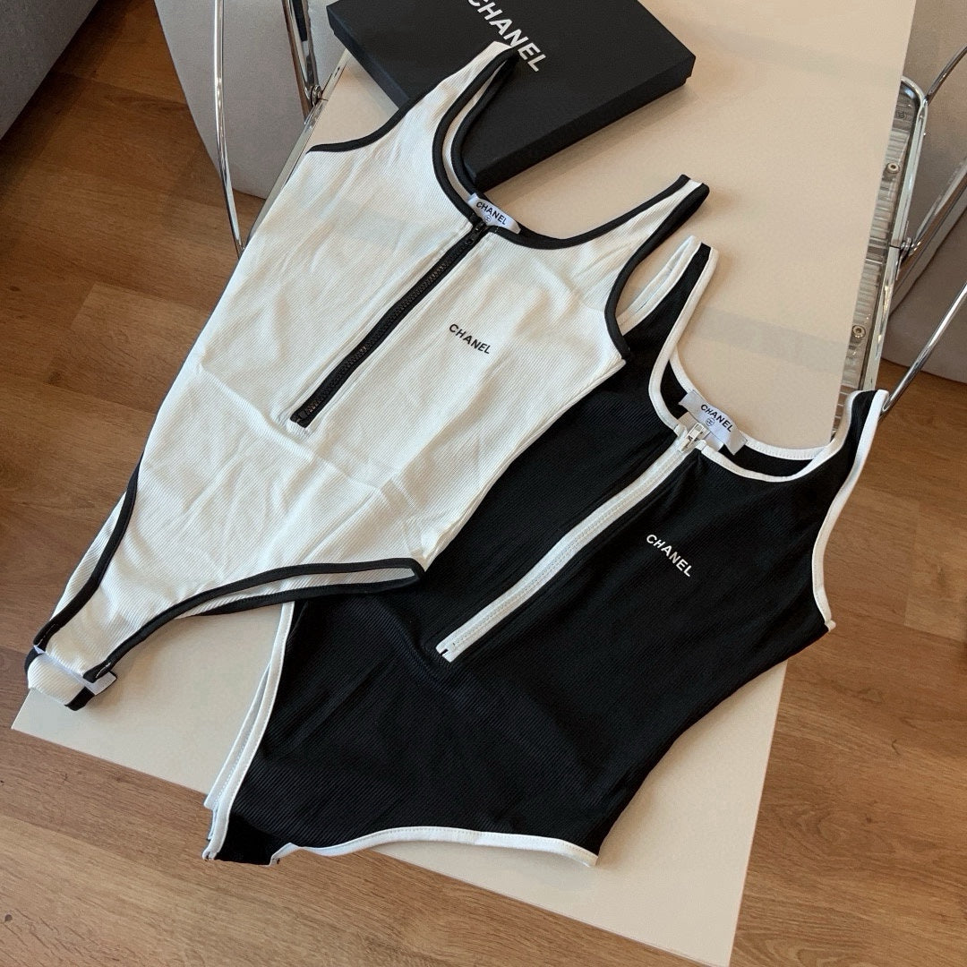 CHANEL BIKINI SWIMSUIT SET IN WHITE AND BLACK TRIM 625974