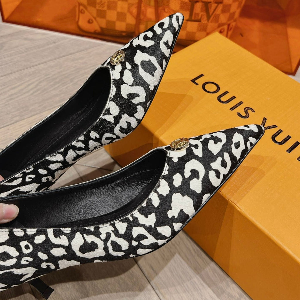 LOUIS VUITTON LV SINGLE LOW HEEL PUMP WHITE LEOPARD