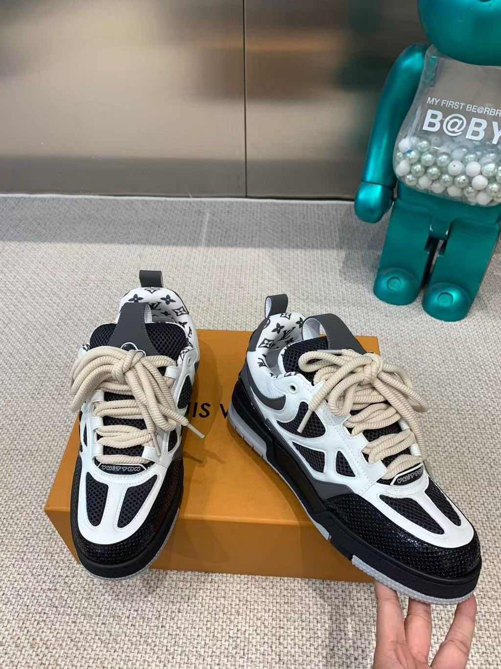 LOUIS VUITTON LV SKATE SNEAKER BLACK MIX WHITE COWHIDE