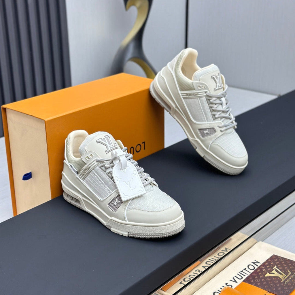 LOUIS VUITTON LV TRAINER SNEAKER IN GREY CALFSKIN