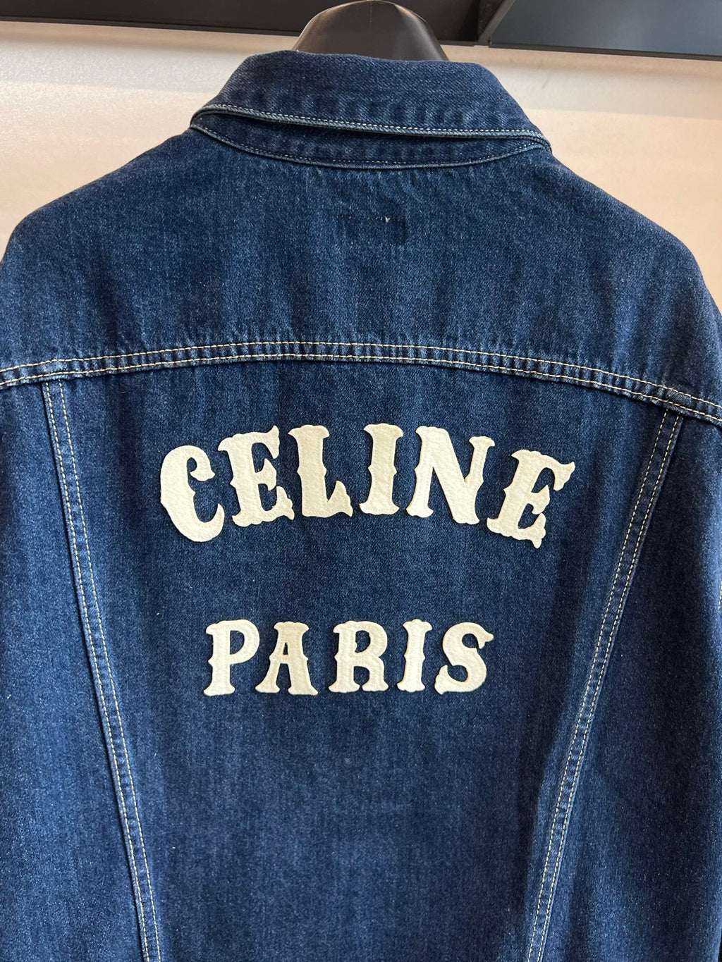 CELINE CLASSIC TRUCKER JACKET INDIGO DENIM CONTRAST STITCHING SILVER BUTTONS Ask ChatGPT