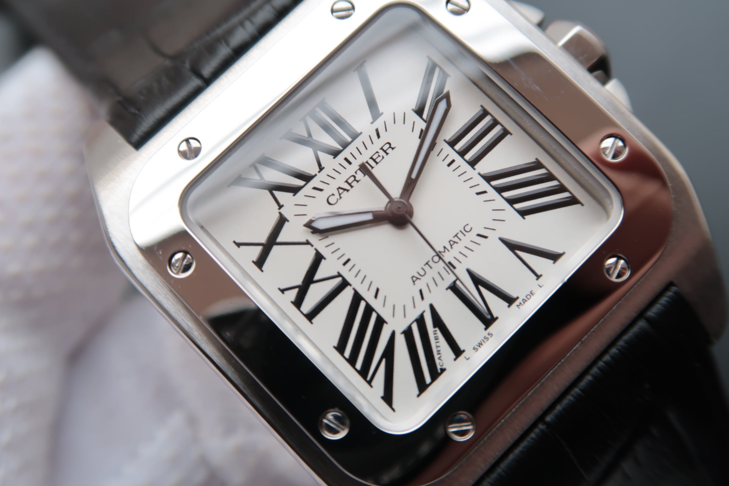 SANTOS 100 39MM STEEL CASE WHITE DIAL